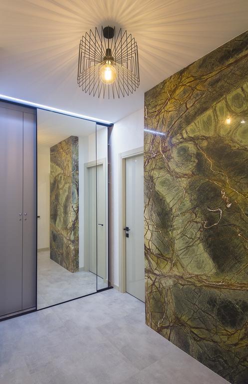 Green Stone Киев Екстериор снимка